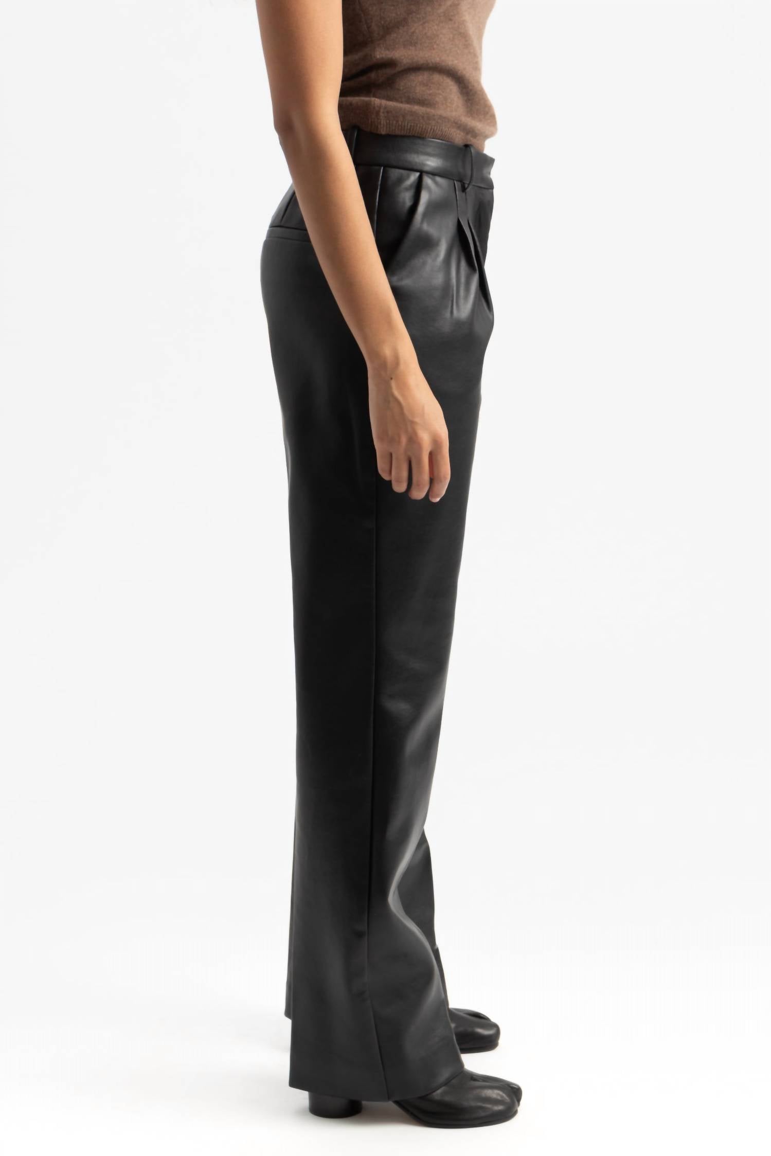 The Garment - Brooklyn Pleat Pants
