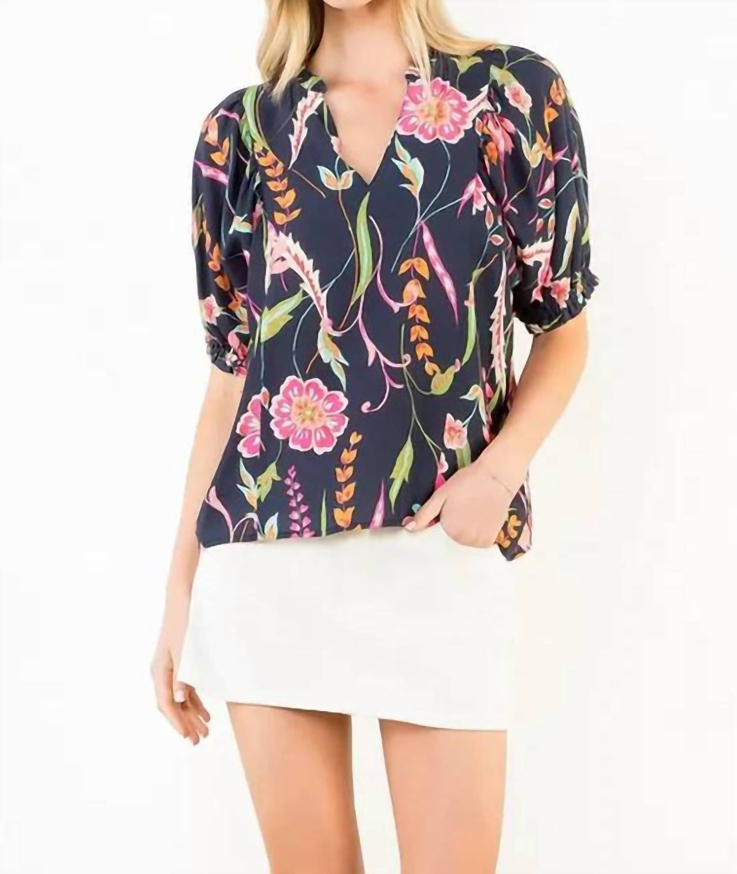 Thml - Floral Print Short Sleeve V Neck Top
