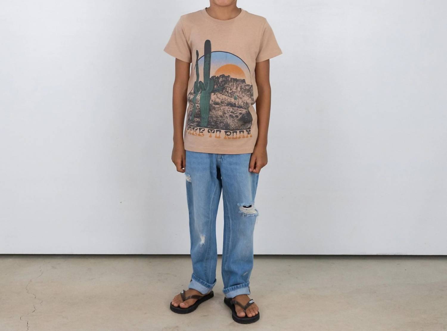 Tiny Whales - Free Roam T-shirt