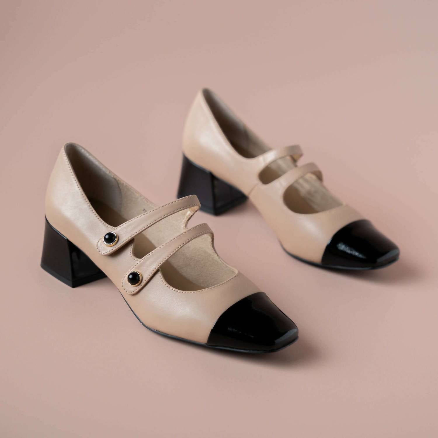 Vaneli - Women's Darin Sandals