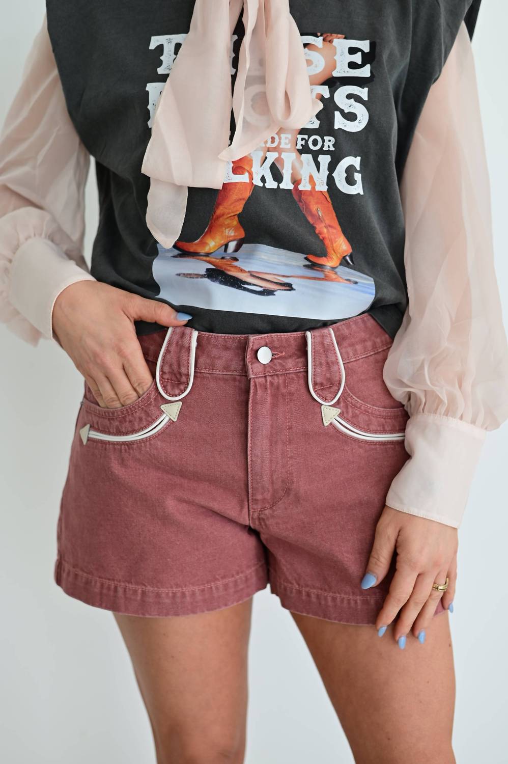 Crazy Consuela - Contrast Piping Western Shorts