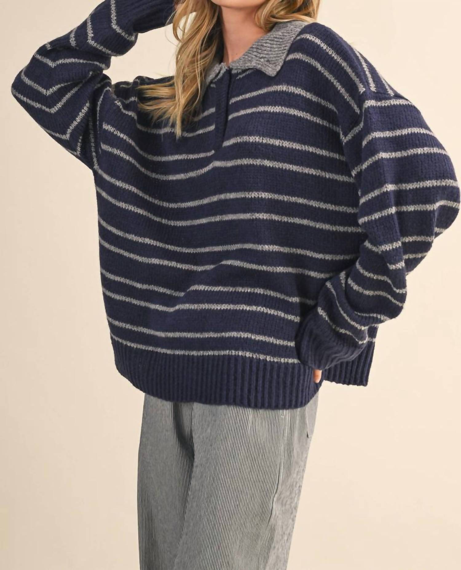 Klesis - Stripe Collar Sweater