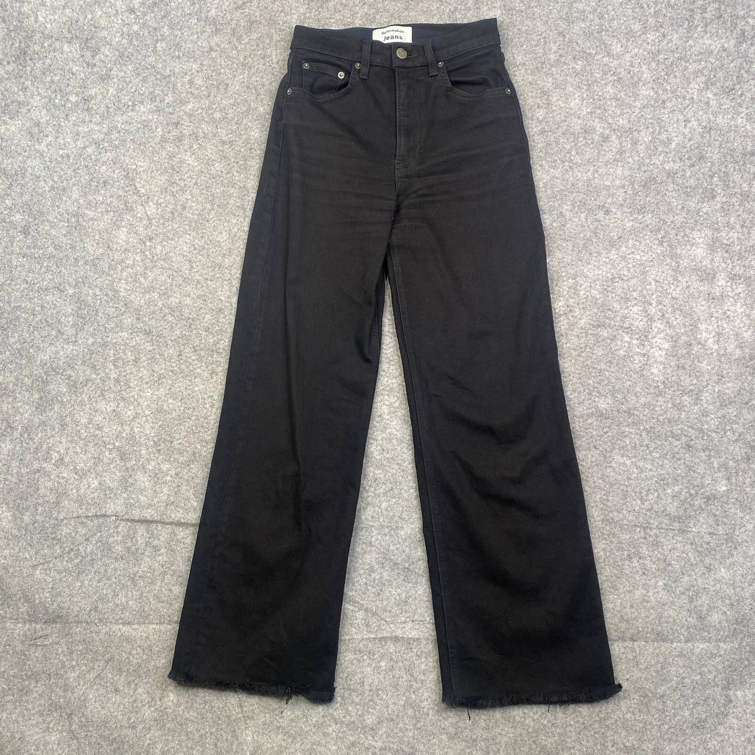 Reformation - Stretch Flood Jeans