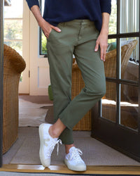 Frank & Eileen Wicklow Chino Cropped Pants in army - women's pants