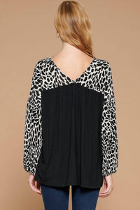 Oddi - Babydoll Animal Yoke Long Sleeve Top