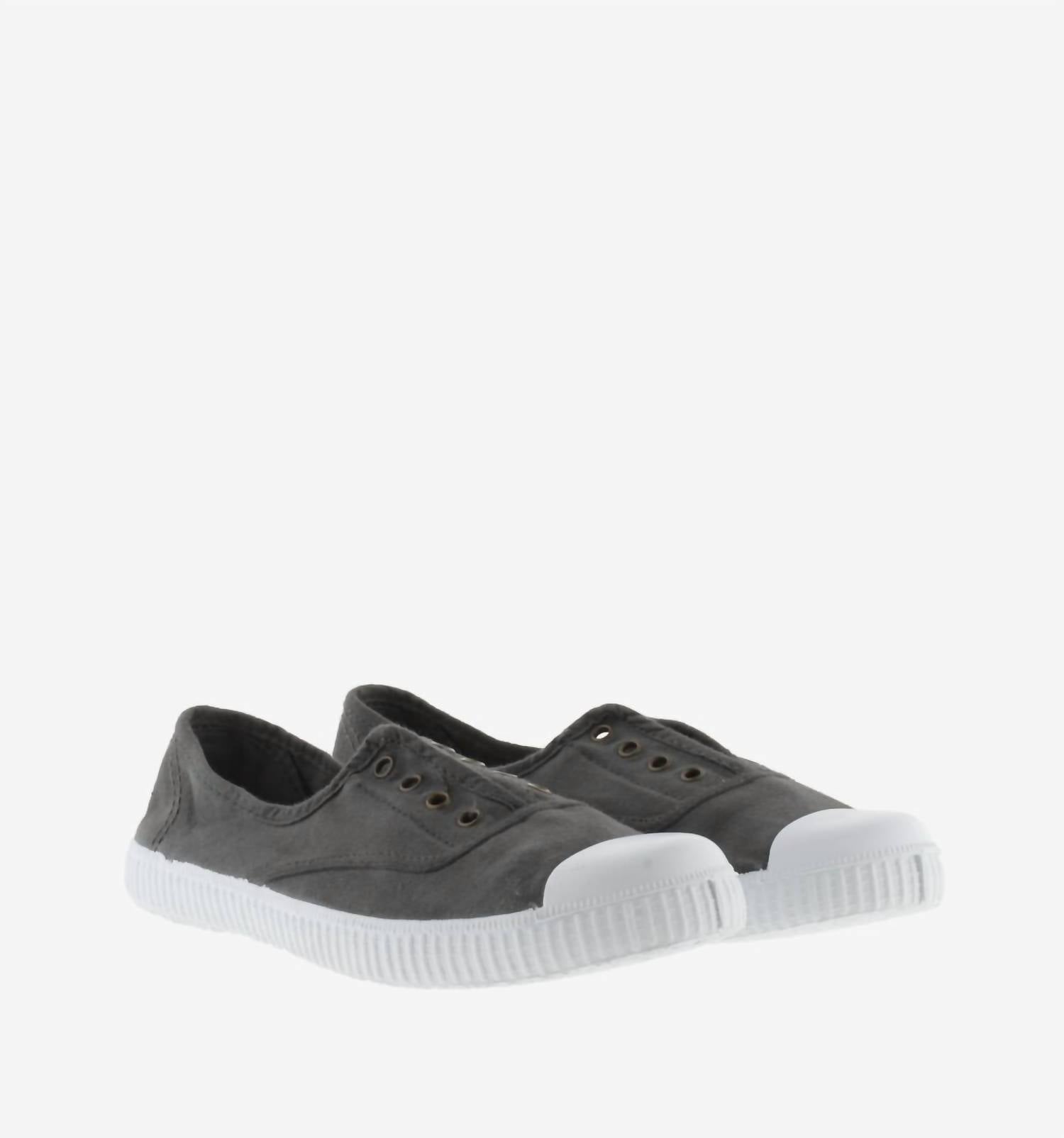 Victoria Shoes - Women's 1915 English Washed Canvas Toecap Shoe