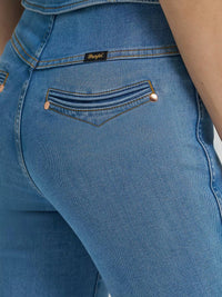 Wrangler - Pull On Flare Jeans