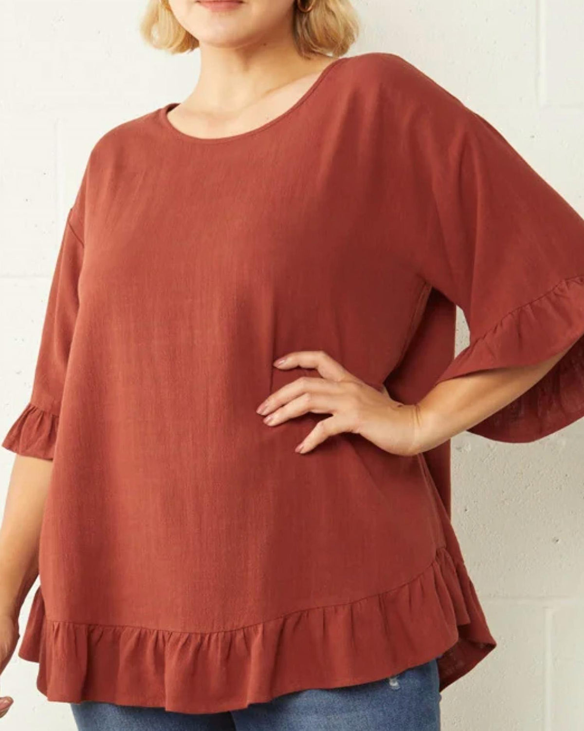 Entro - Tatiana Solid Scoop Neck Top