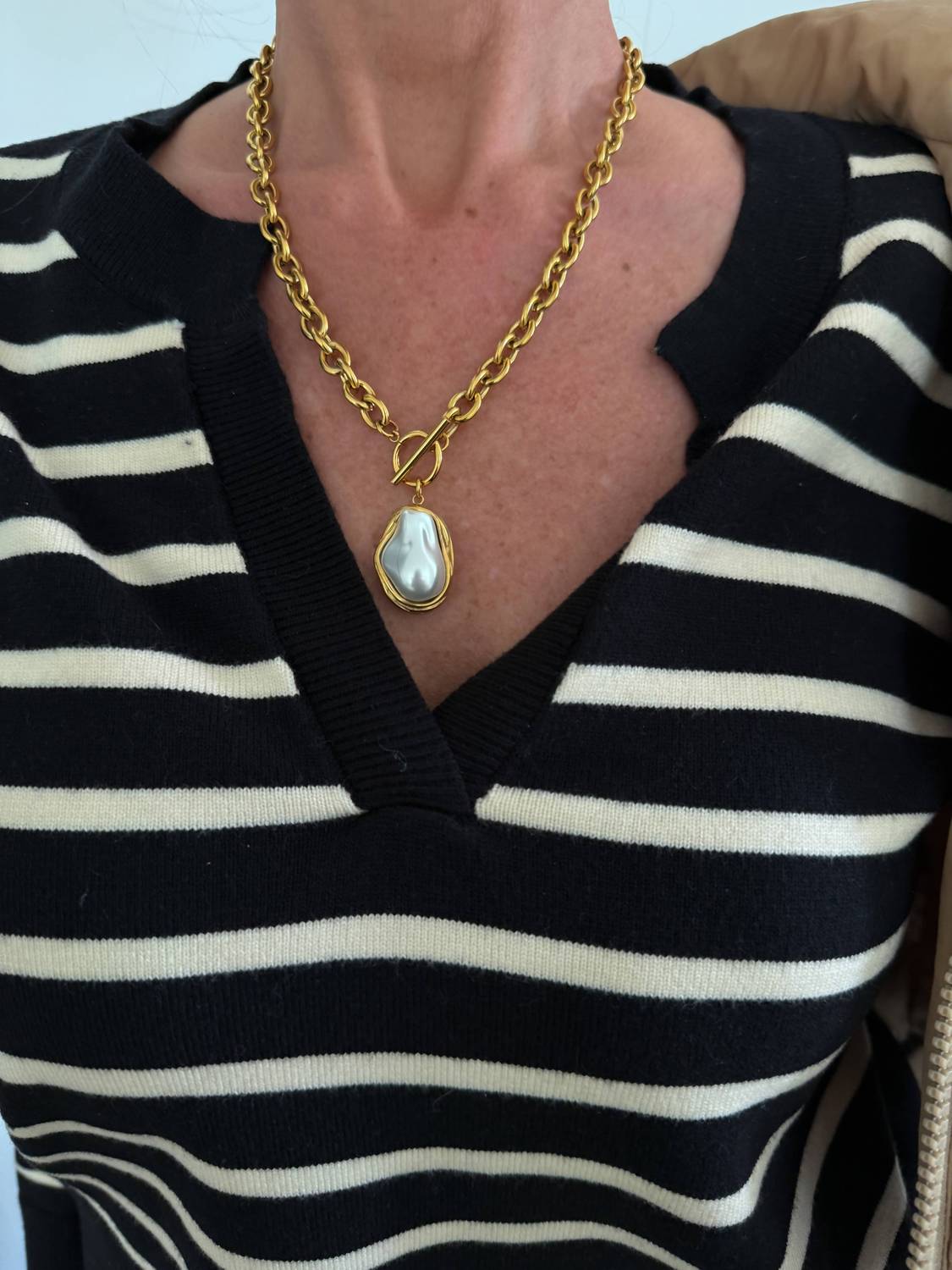 Chansuttpearls - Women's Pearl Drop Necklace