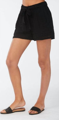 Ozeta Shorts Black
