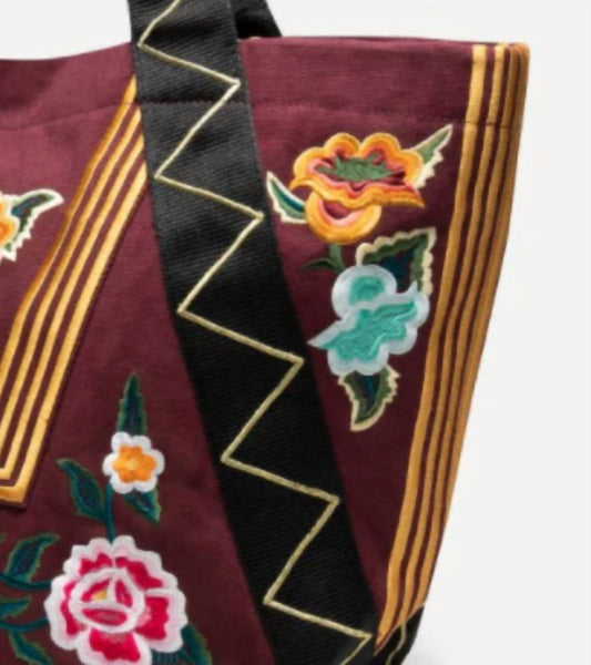 Wyeth - Women's Valentina Tote Bag