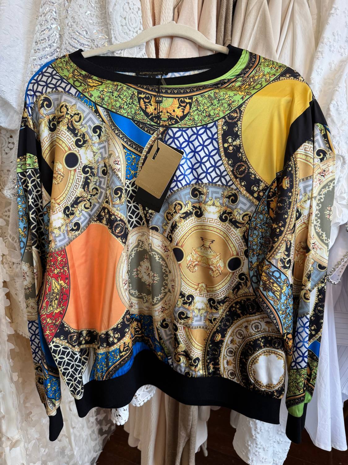 Alberto Makali - Women's Baroque Pullover Top