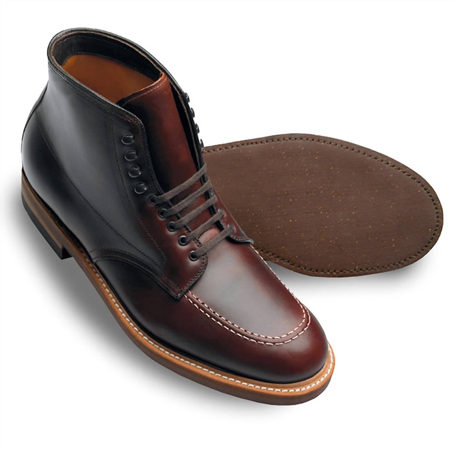Alden - Mocc Toe Boot - boots - brown - men
