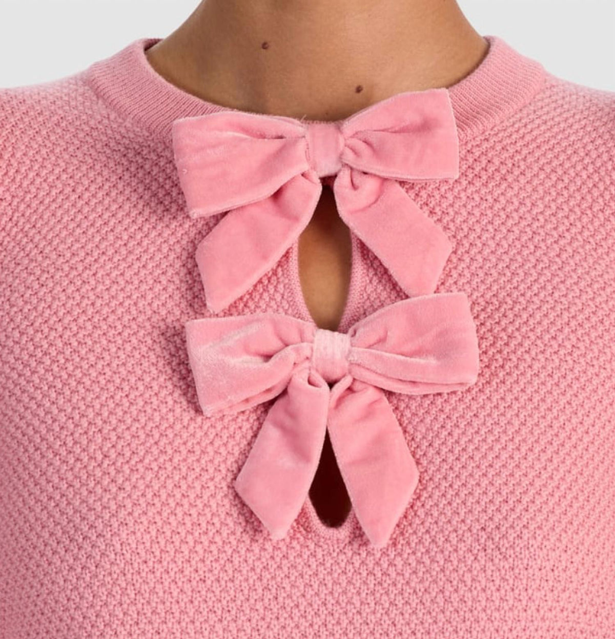 Alice + Olivia - Doris Bow Puff-sleeve Sweater