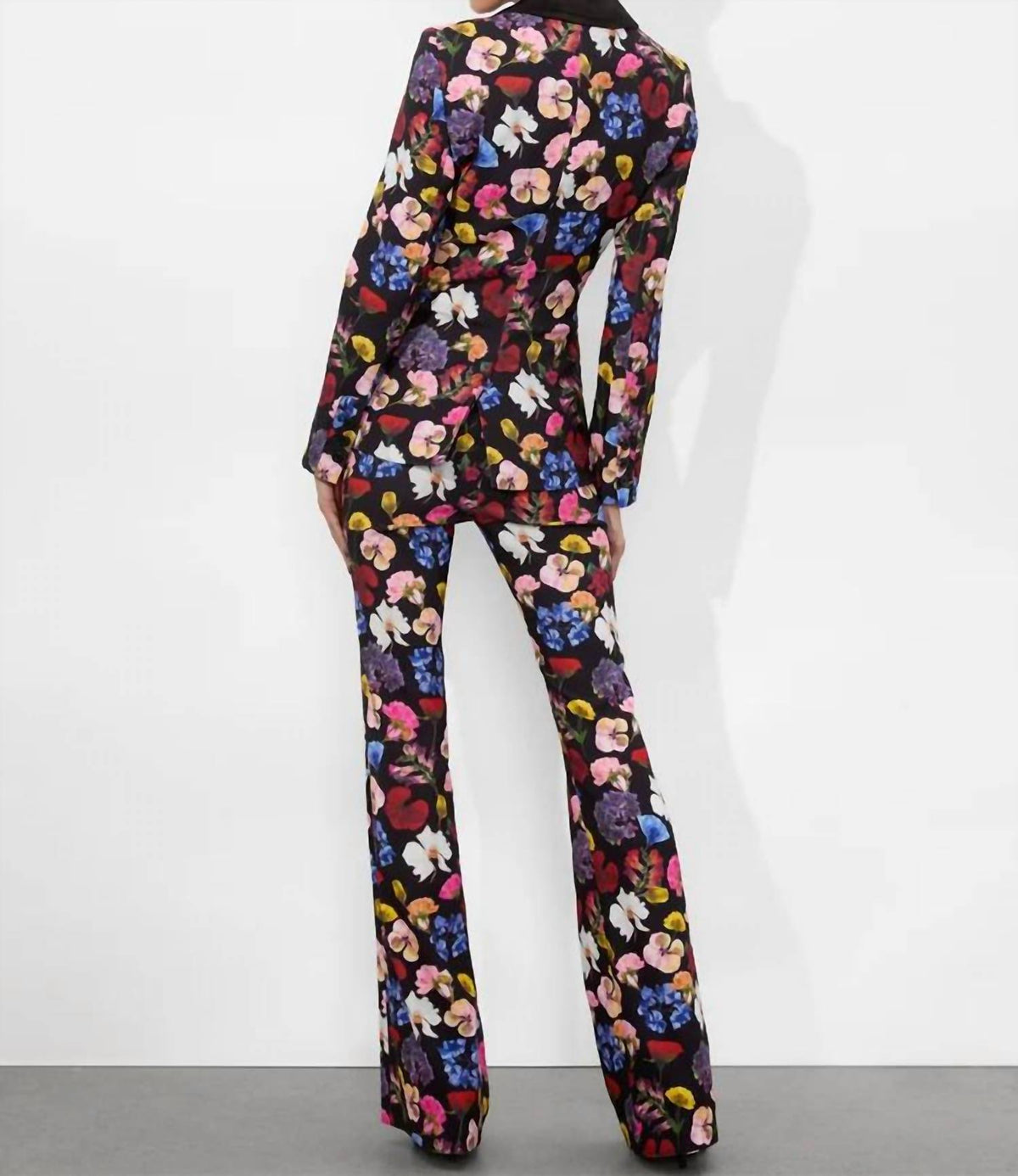 Alice + Olivia - Hundley Fitted Blazer