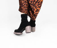 All Black - Mod Stretch Bootie
