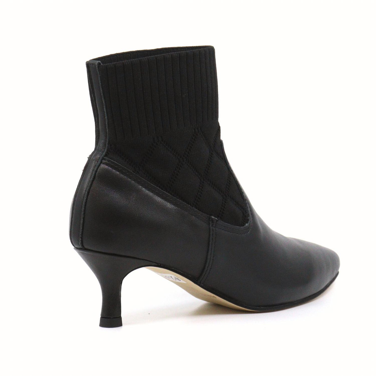 All Black - WOMEN ANKLE SOCK KITTEN HEEL