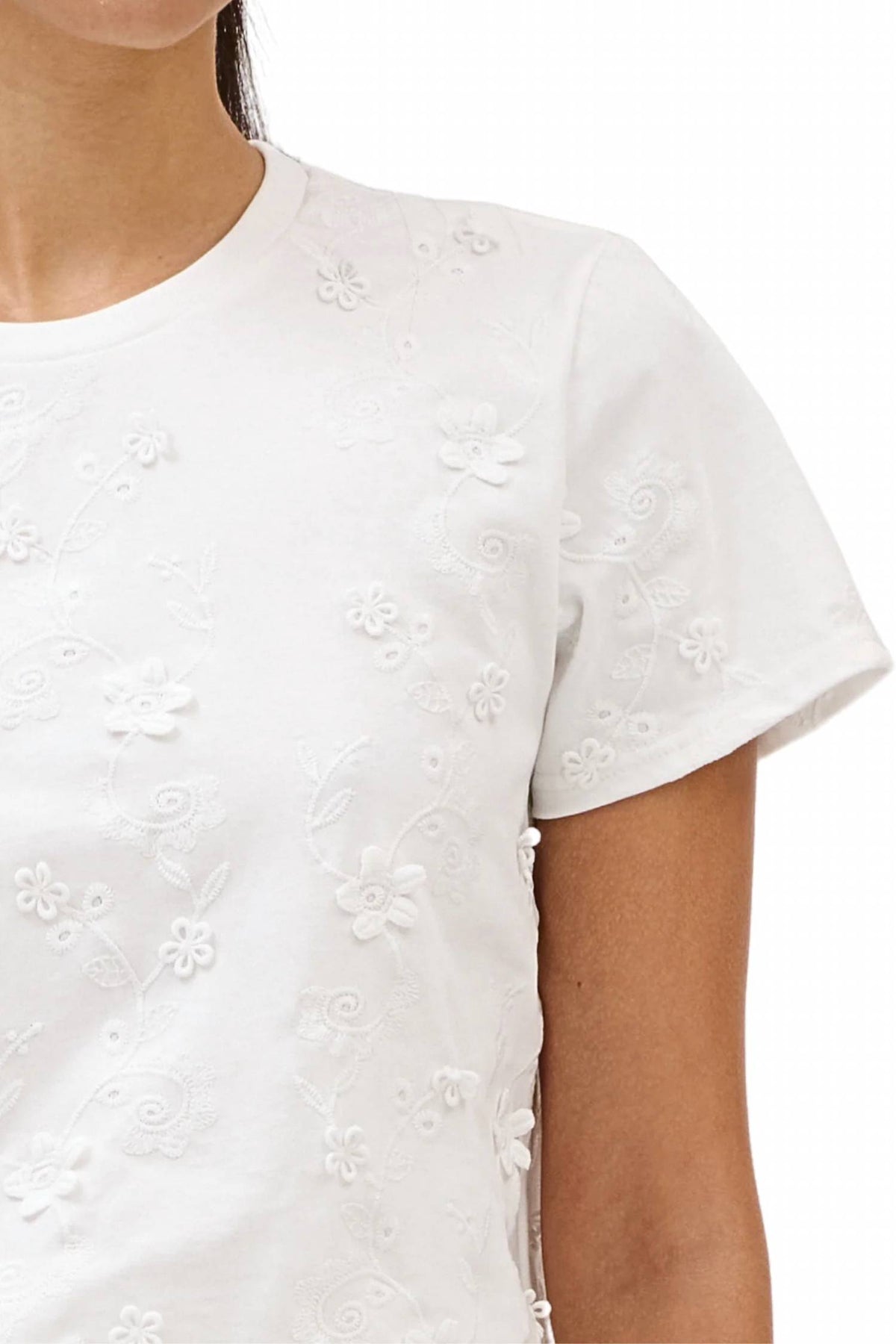 Allison - Pearl Tee