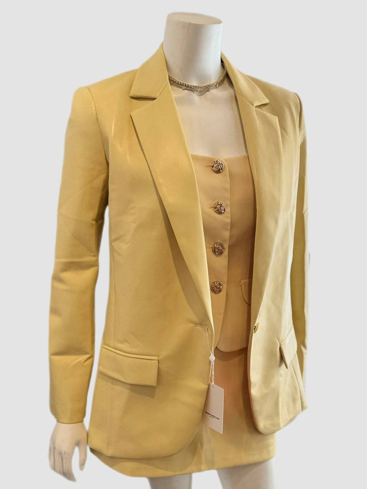 Amanda Uprichard - Grady Blazer
