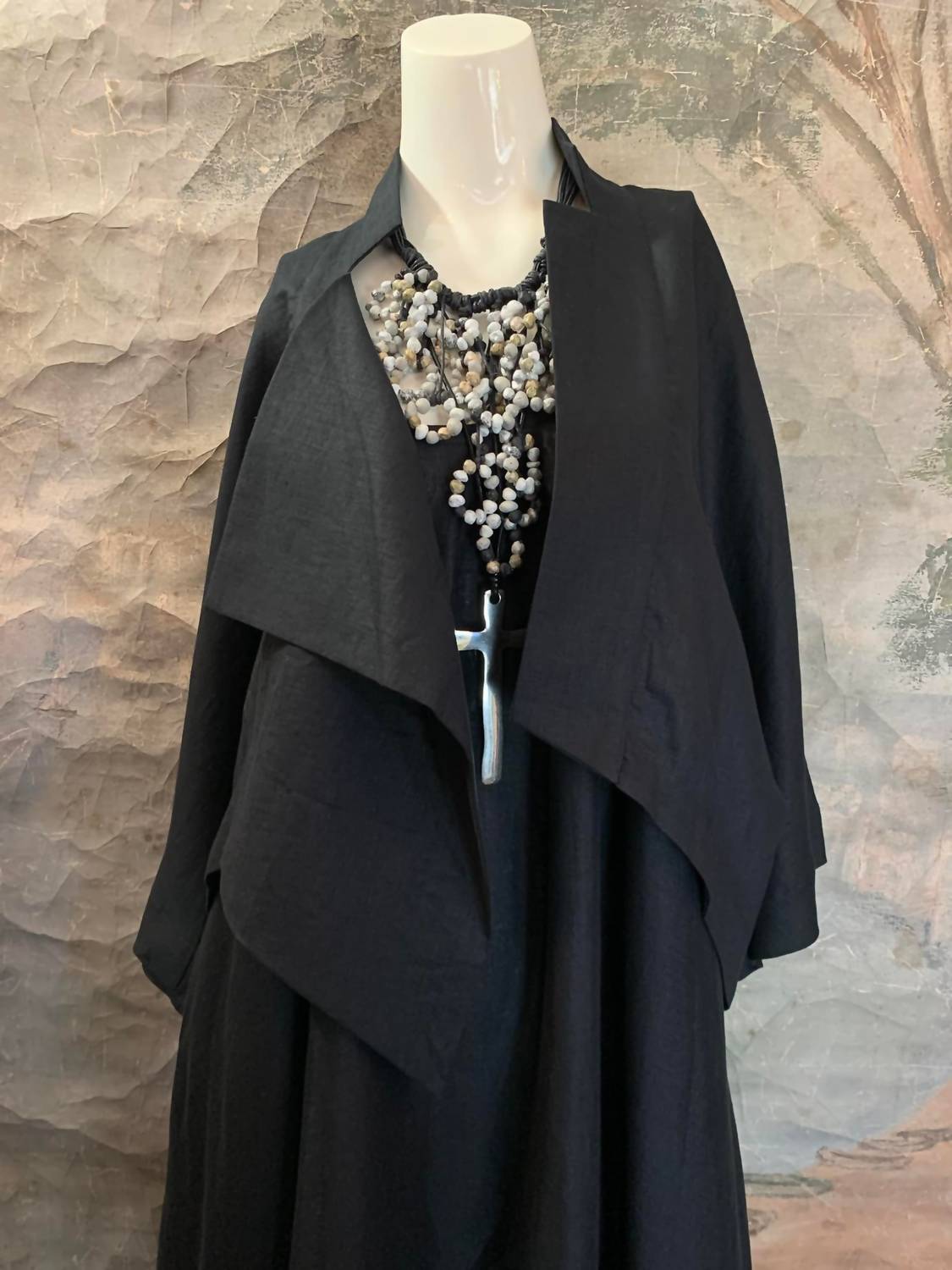 Amma By Kedem Sasson - Asymmetrical Short Linen Jacket