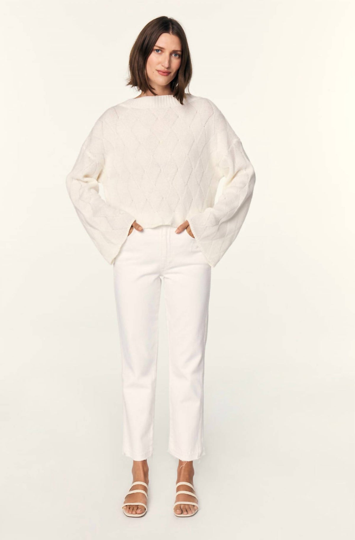 CHLOE CROP JEANS