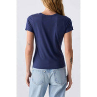 Amo - Delightful Short Sleeve Tee