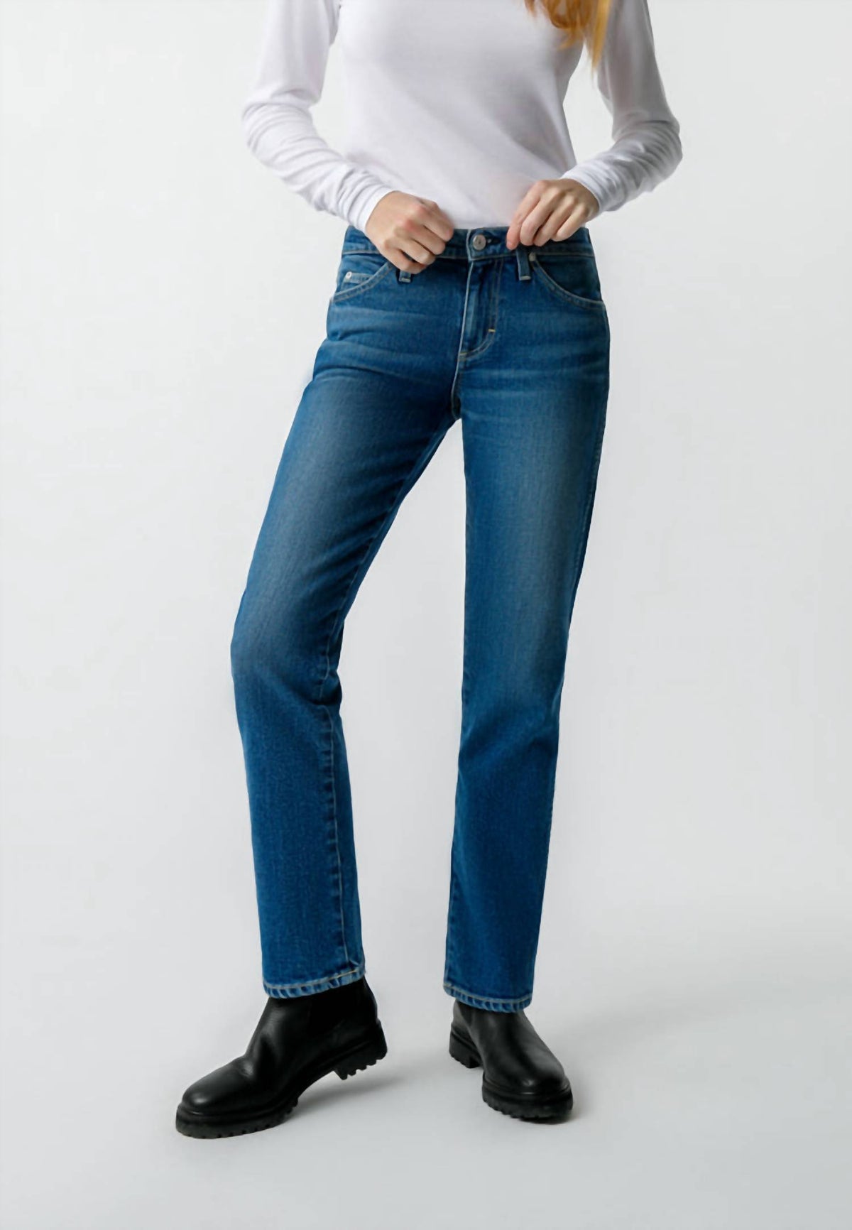 Amo - Toni Low Slim Fit Jeans