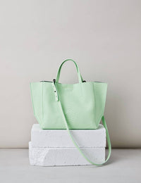 Ampersand As Apostrophe - Women's Leather Half Tote Bag