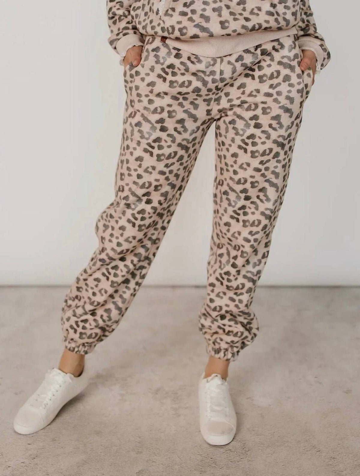Ampersand Ave - Comfort Zone Leopard Set