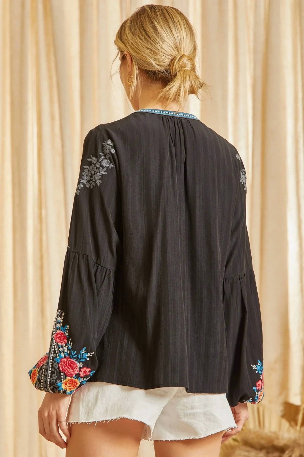 Andree By Unit - Floral Embroidered Button Down Top