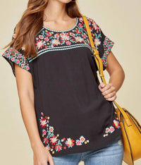 Andree By Unit - Floral Embroidered Top