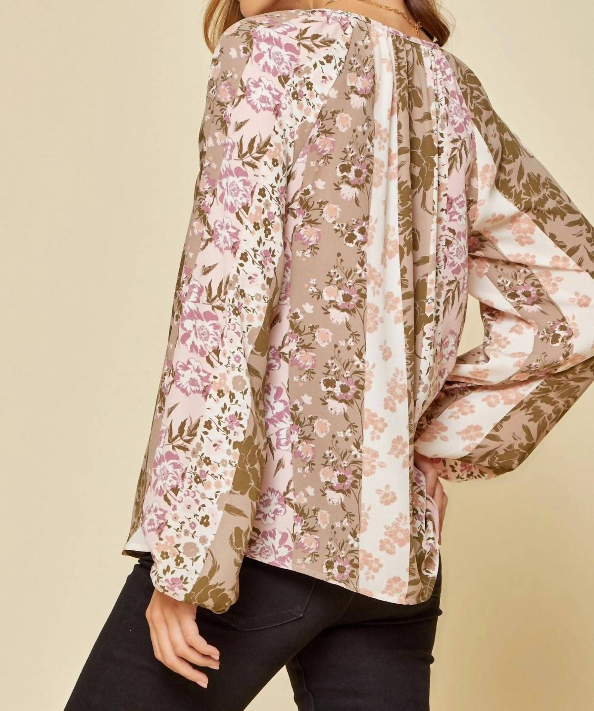 Andree By Unit - Floral Peasant Blouse