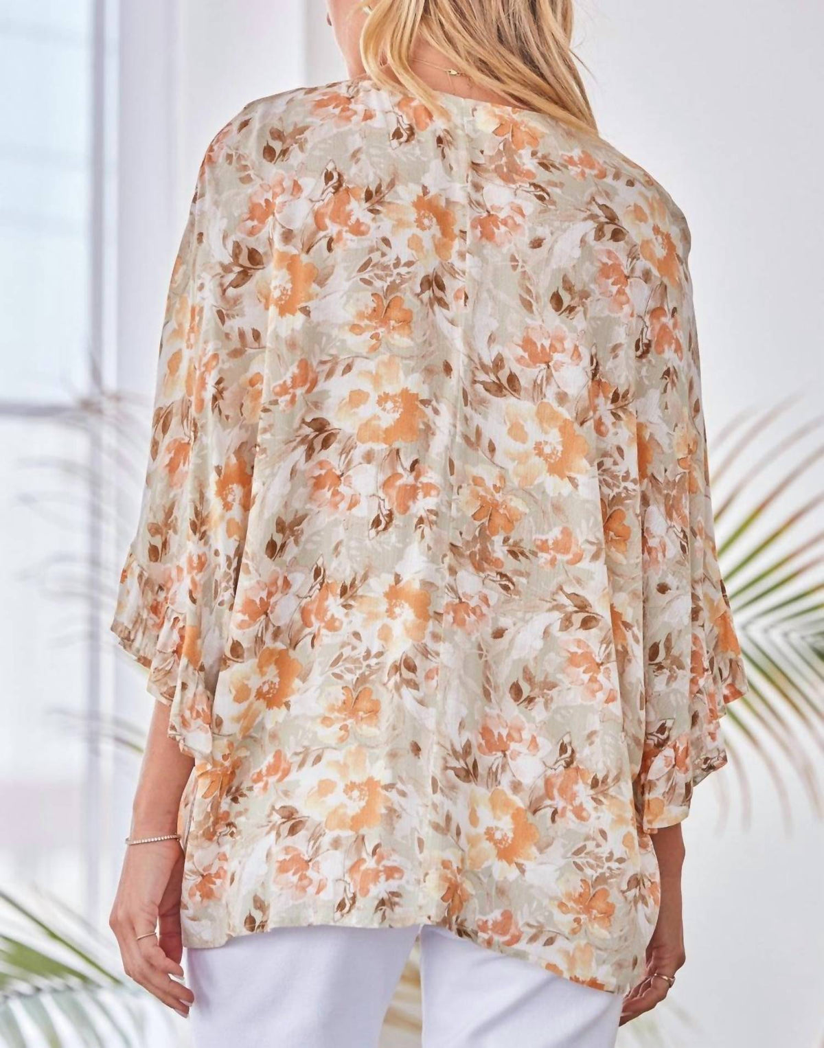 Andree By Unit - Floral Ruffle Sleeve Top