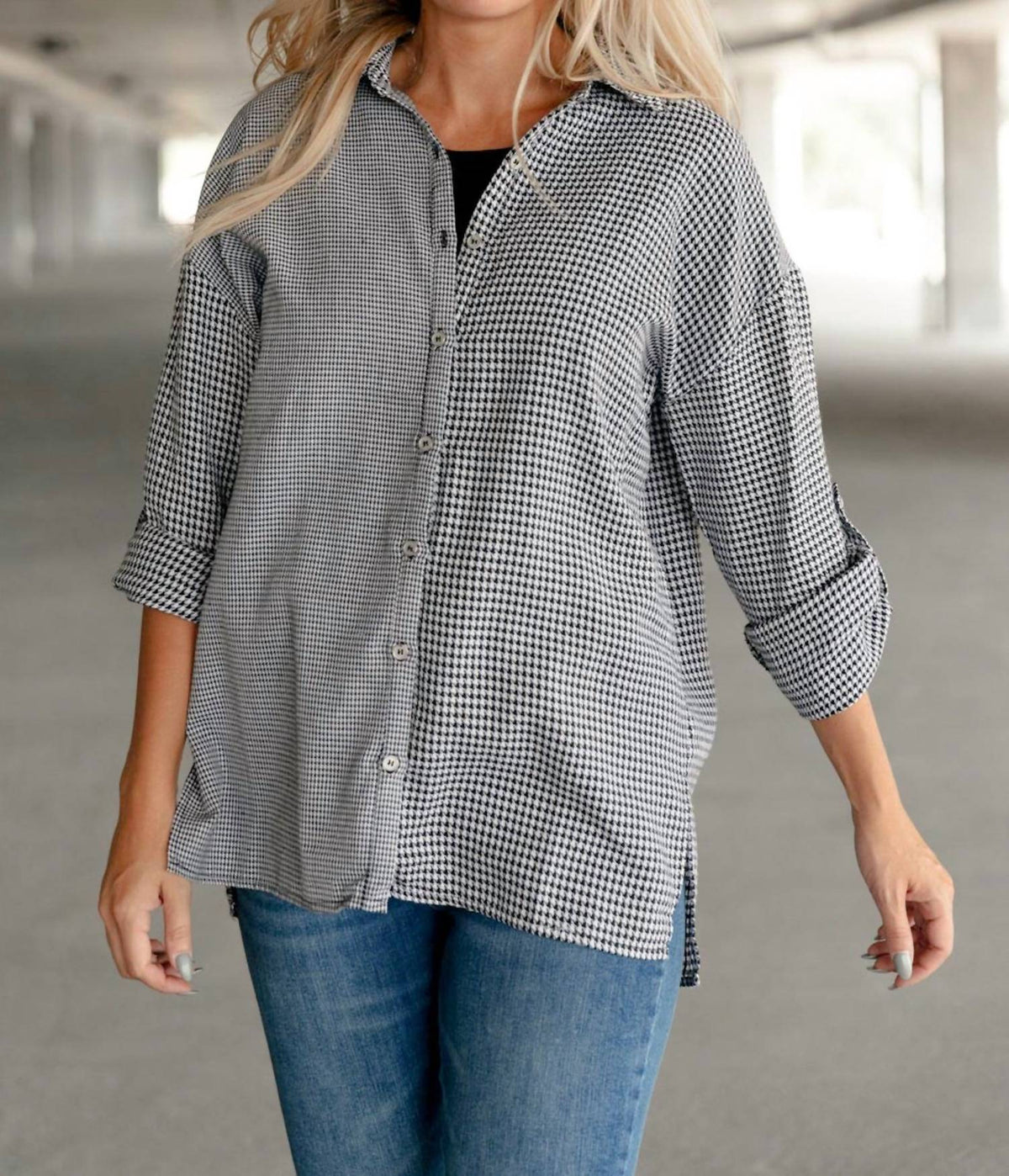 Andree By Unit - Mixed Houndstooth Button Up Top