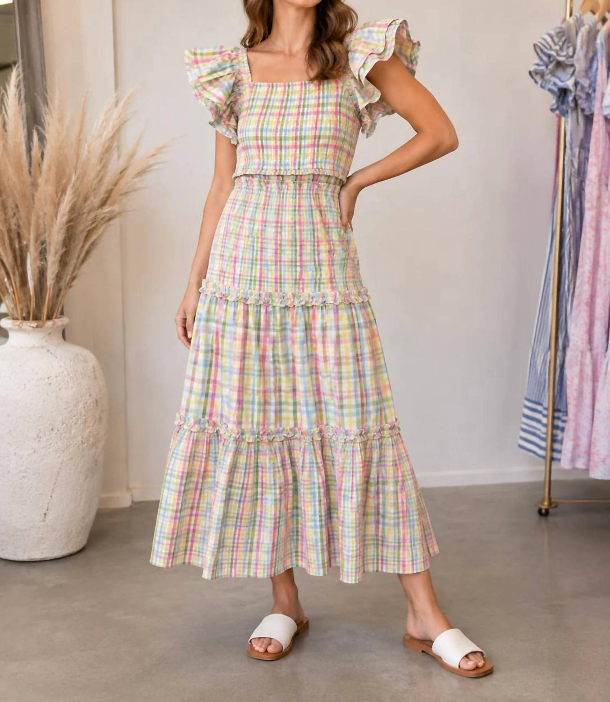 Anniewear - Gingham Check Flutter Sleeve Tiered Midi Dress
