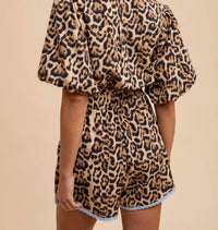 Anniewear - Lace Trimmed Leopard Print Button Down Romper