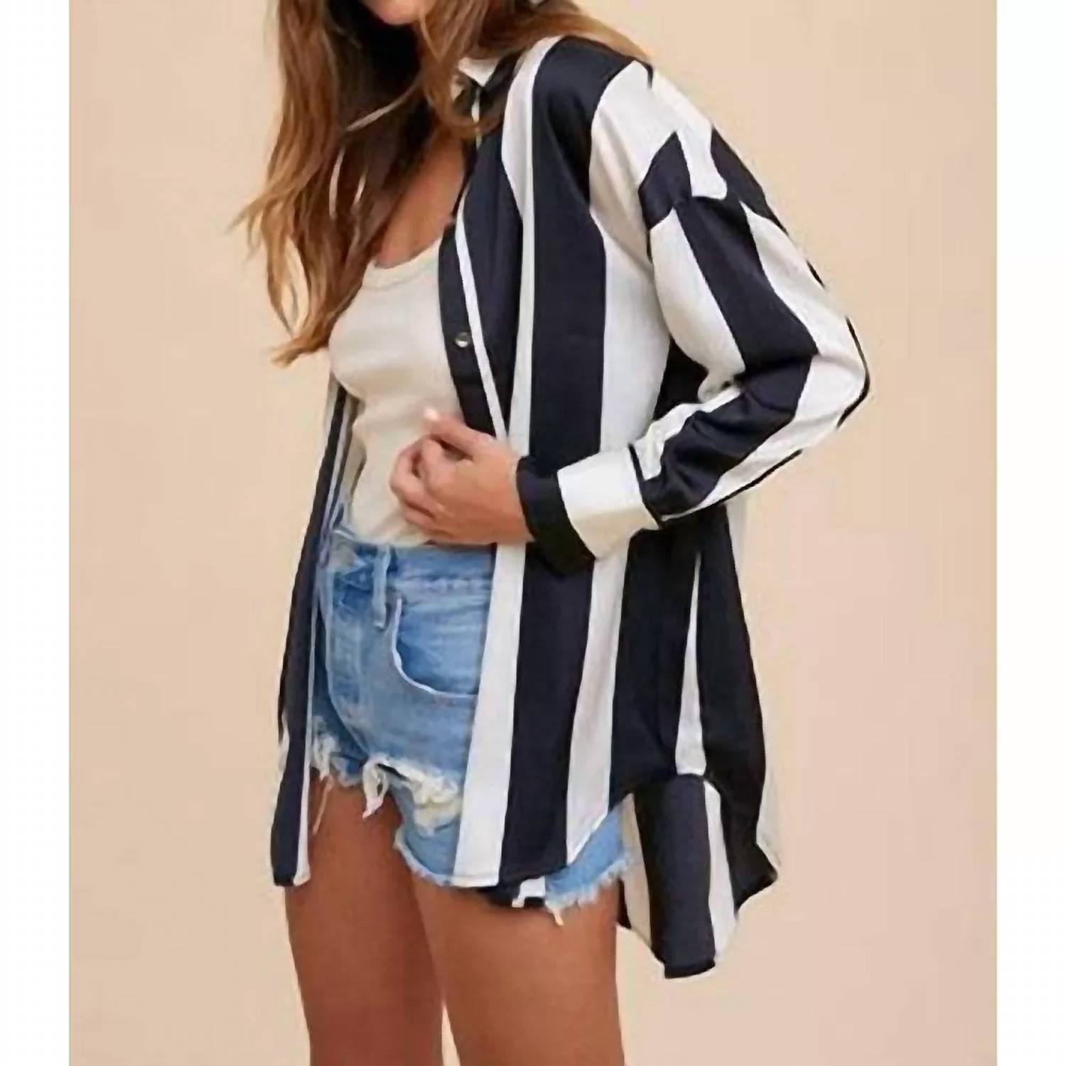 Anniewear - Wide Striped Satin Effect Relaxed Fit Woven Blouse - black - blouses - clothing