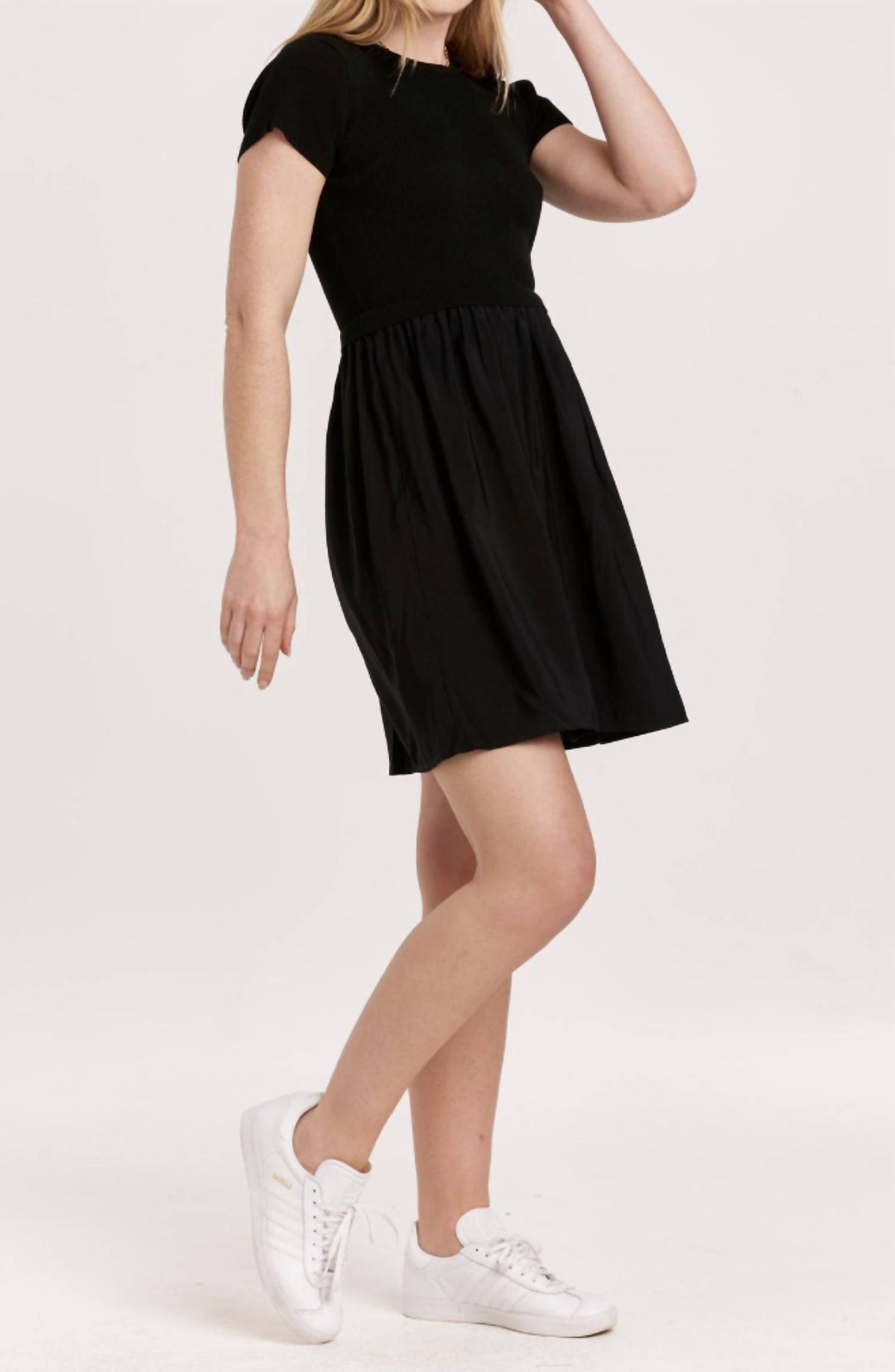 Another Love - Short Sleeve Sweater Knit Dress