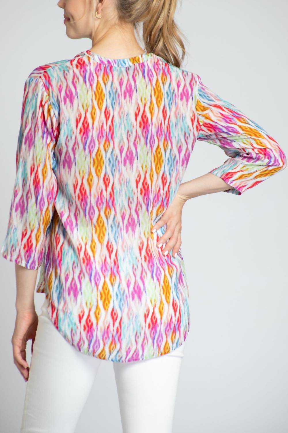 Apny - 3/4 Sleeve Mandarin Collar Button-up Top