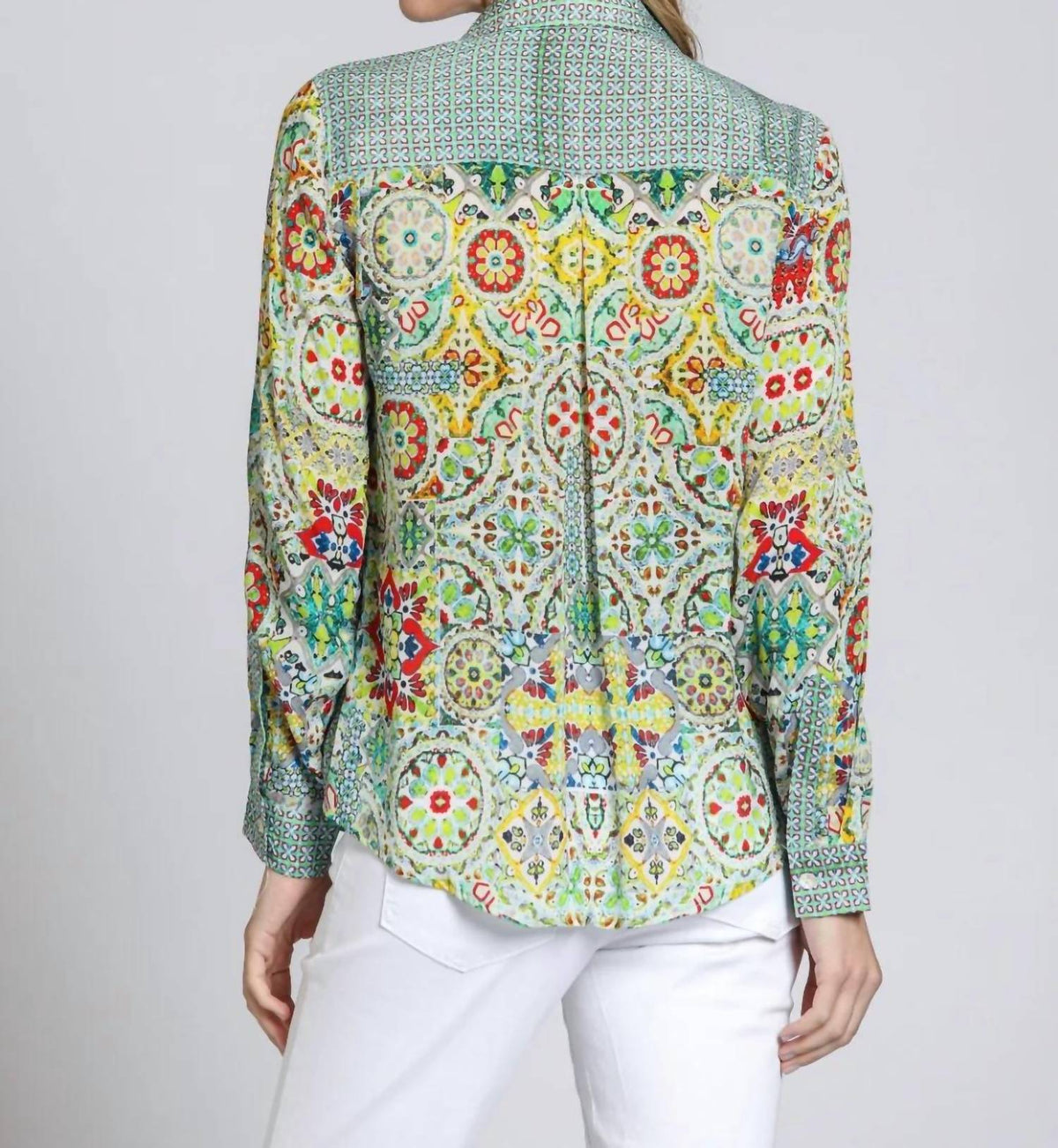 Apny - Button-up Vibrant Blouse