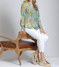 Apny - Button-up Vibrant Blouse