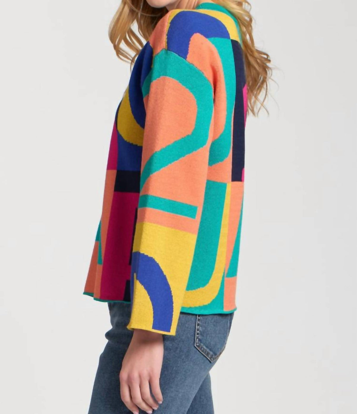 Apny - Graphic Graffiti Pullover Sweater