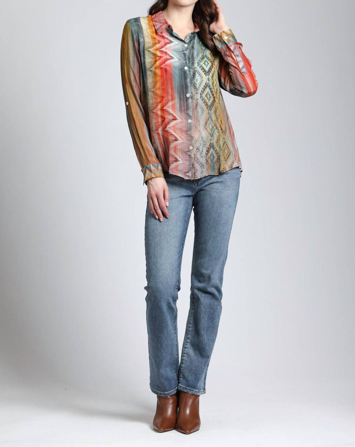 Apny - Waves & Rhombus Print Button Up Blouse