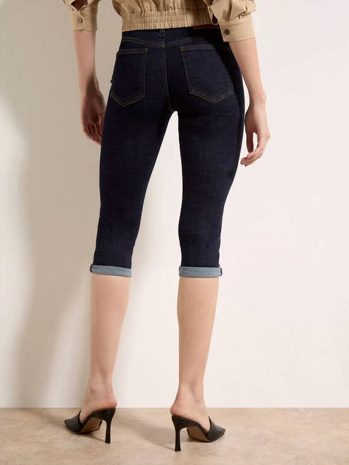 Apricot - Sara Capri Jean