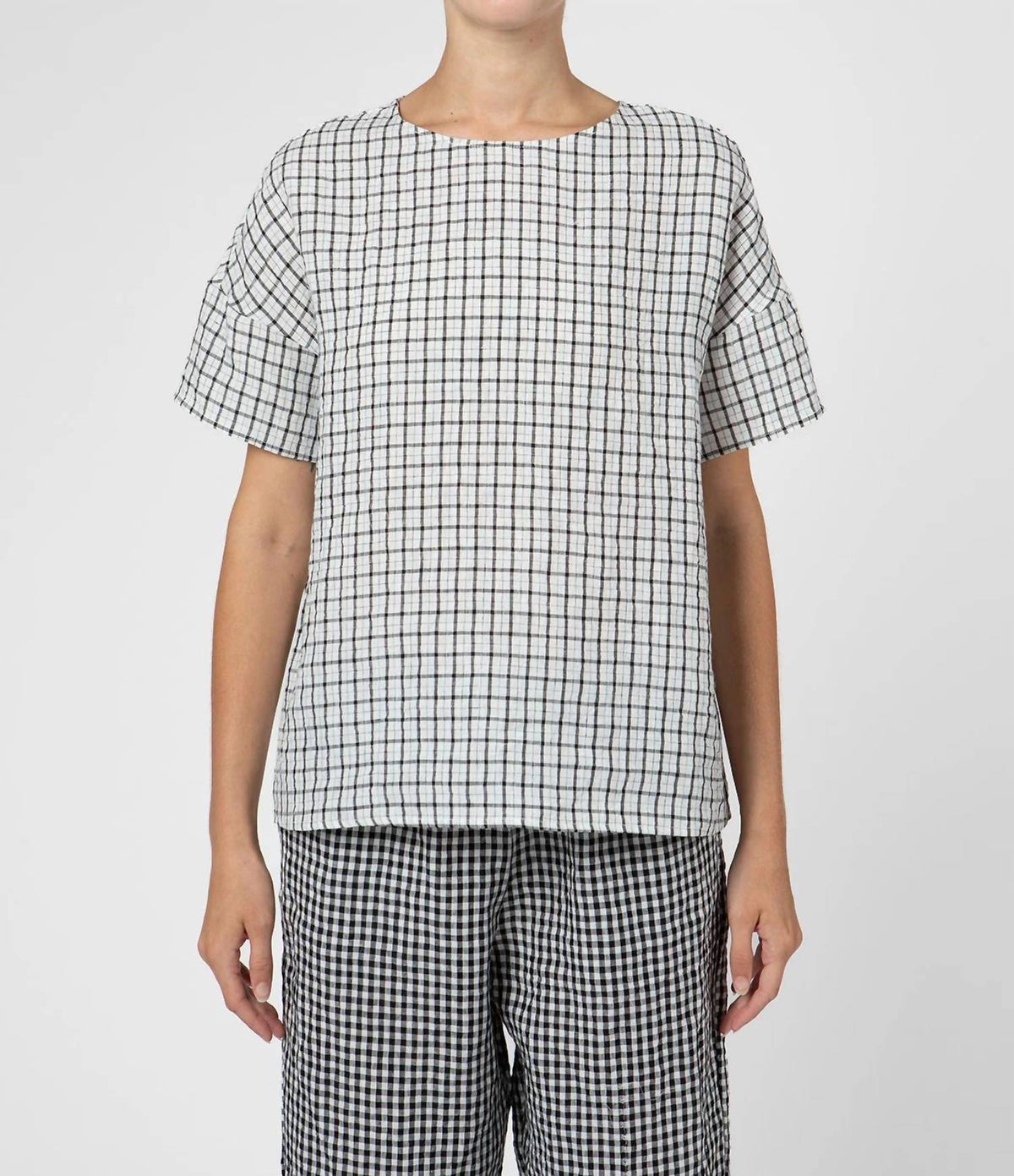 Apuntob - Plaid Short Sleeve Top