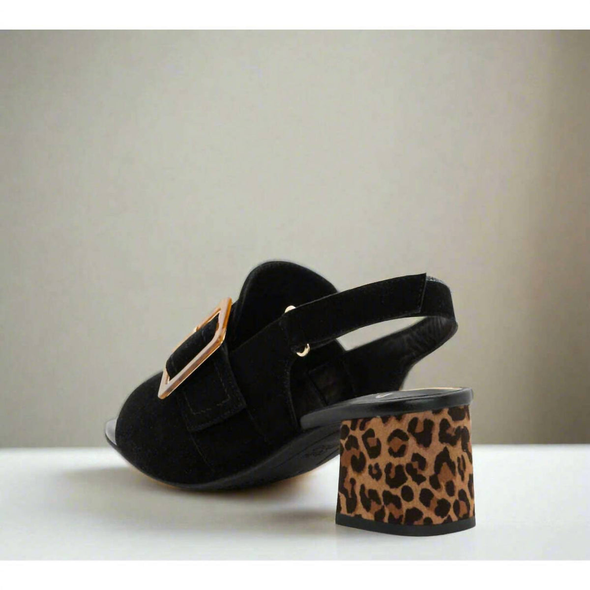 Ara - Women's Bruges Sandal