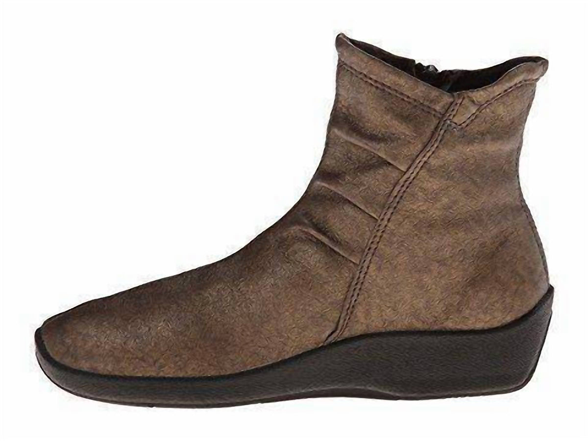 Arcopedico - Women's L19 Boot