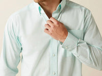 Ariat - Men's Solid Slub Classic Fit Button Down Shirt