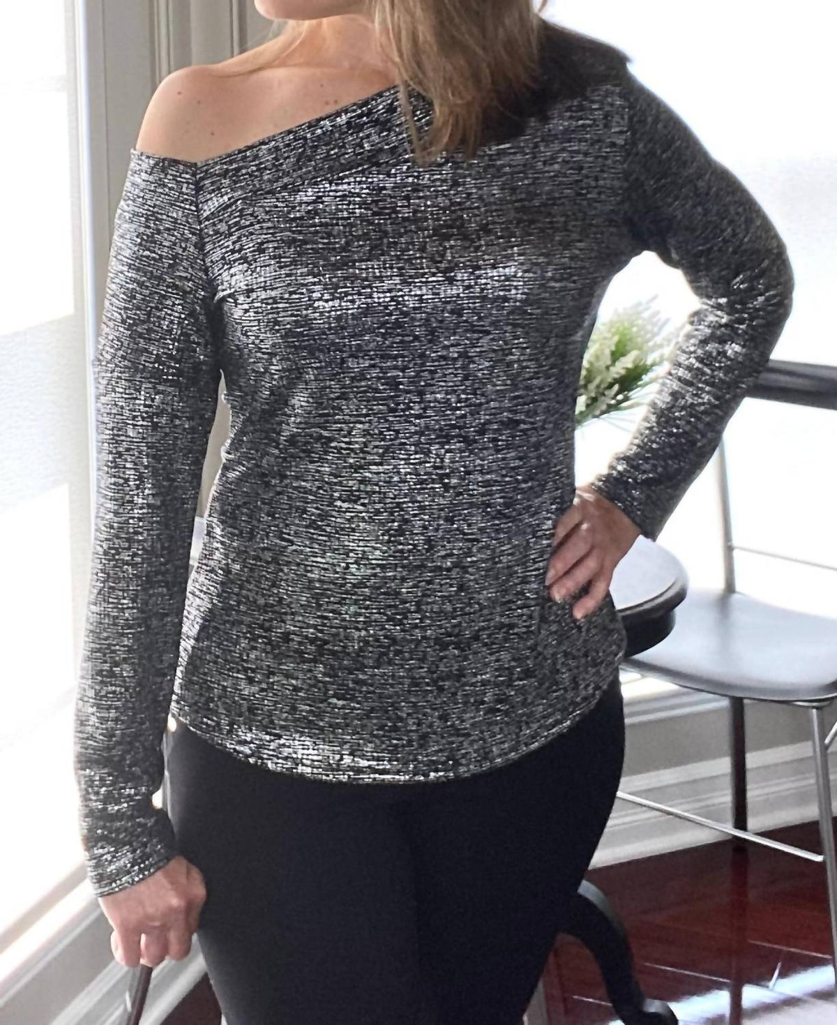Ariella - Drop Shoulder Top