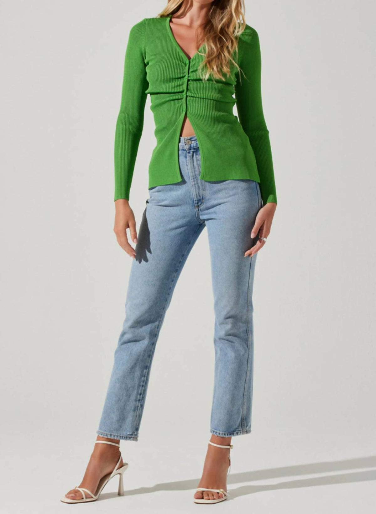 Astr - Ansen V-neck Sweater